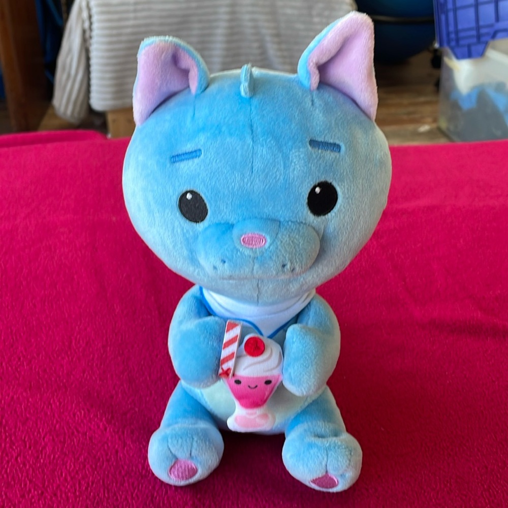 Disney puddle blues milkshake cat from wreck it Ralph 2- 9 inches tall